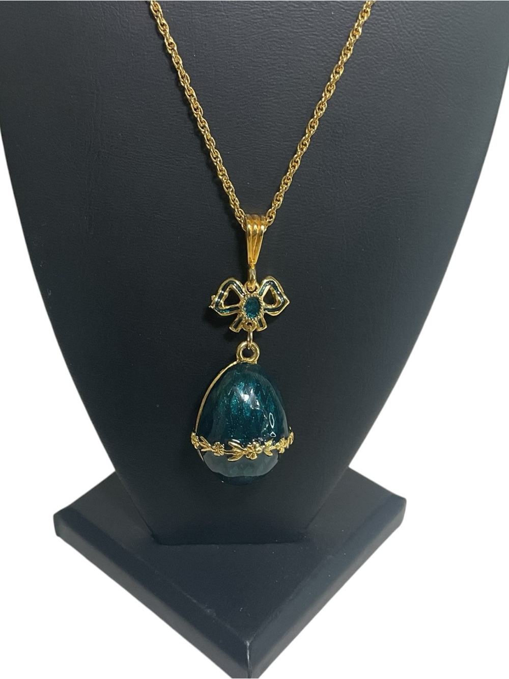 Vintage Style Teal Enamel Egg Pendant Necklace Gold Tone Floral Wrap Statement